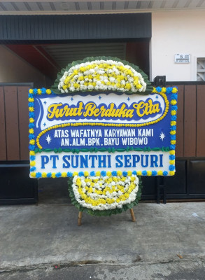 Papan Bunga Duka di Numba
