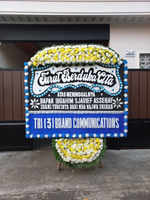 Papan Bunga Duka di Numba